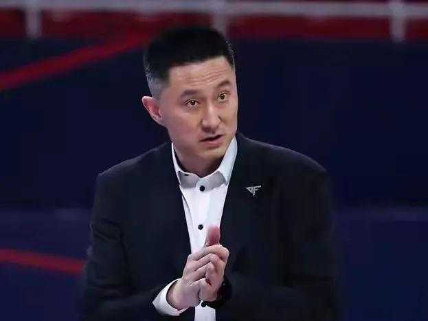 lCjdJ, 在CBA的, 对广东队的 lCjdJ, 在CBA的, 对广东队的