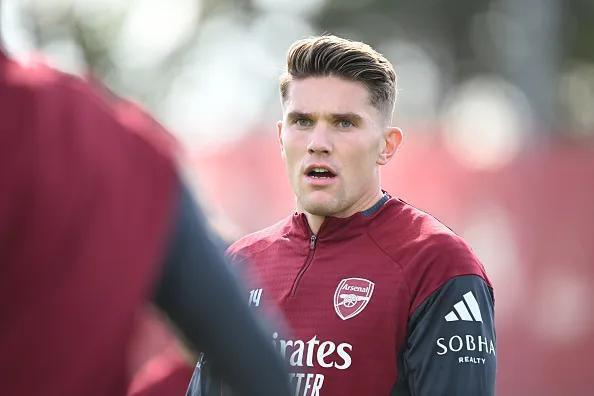 在于, 哲凯赖什并